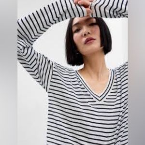 Gap black and white striped linen-blend sweater XL